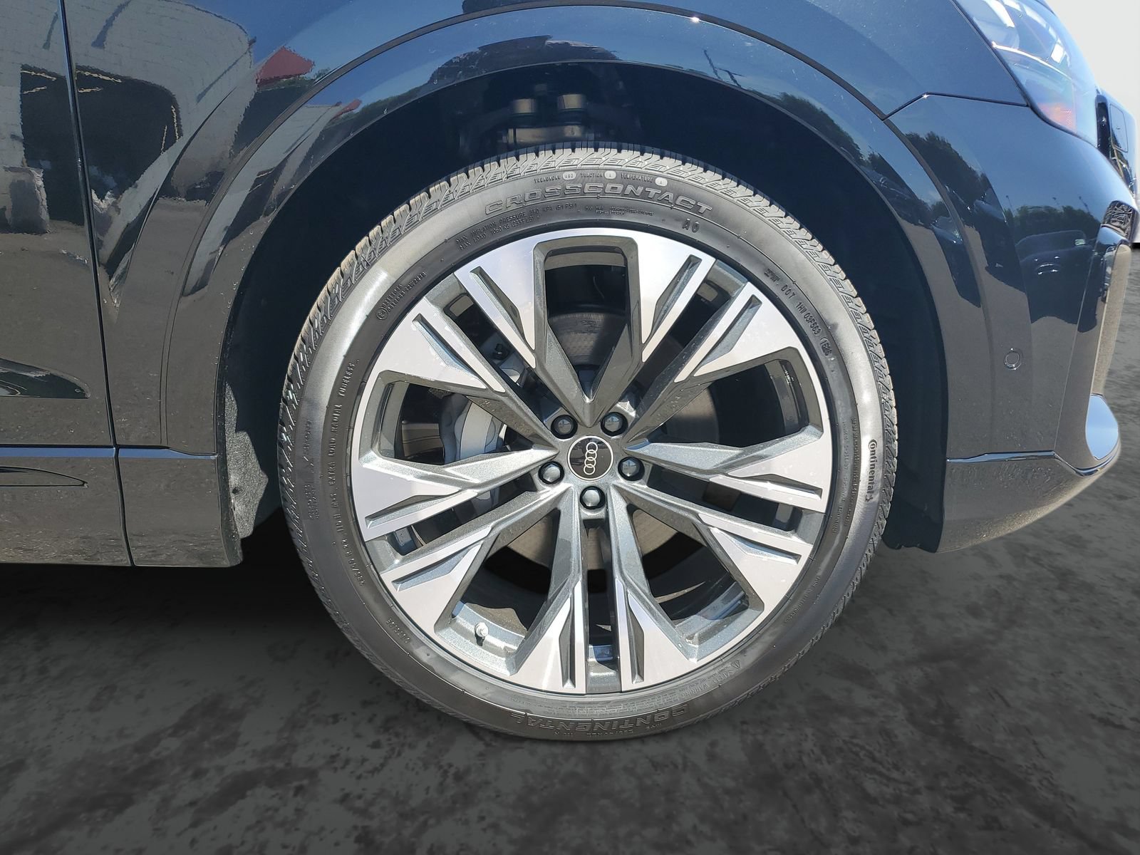 New 2026 Audi Q8 Premium Plus AWD/4WD image 6