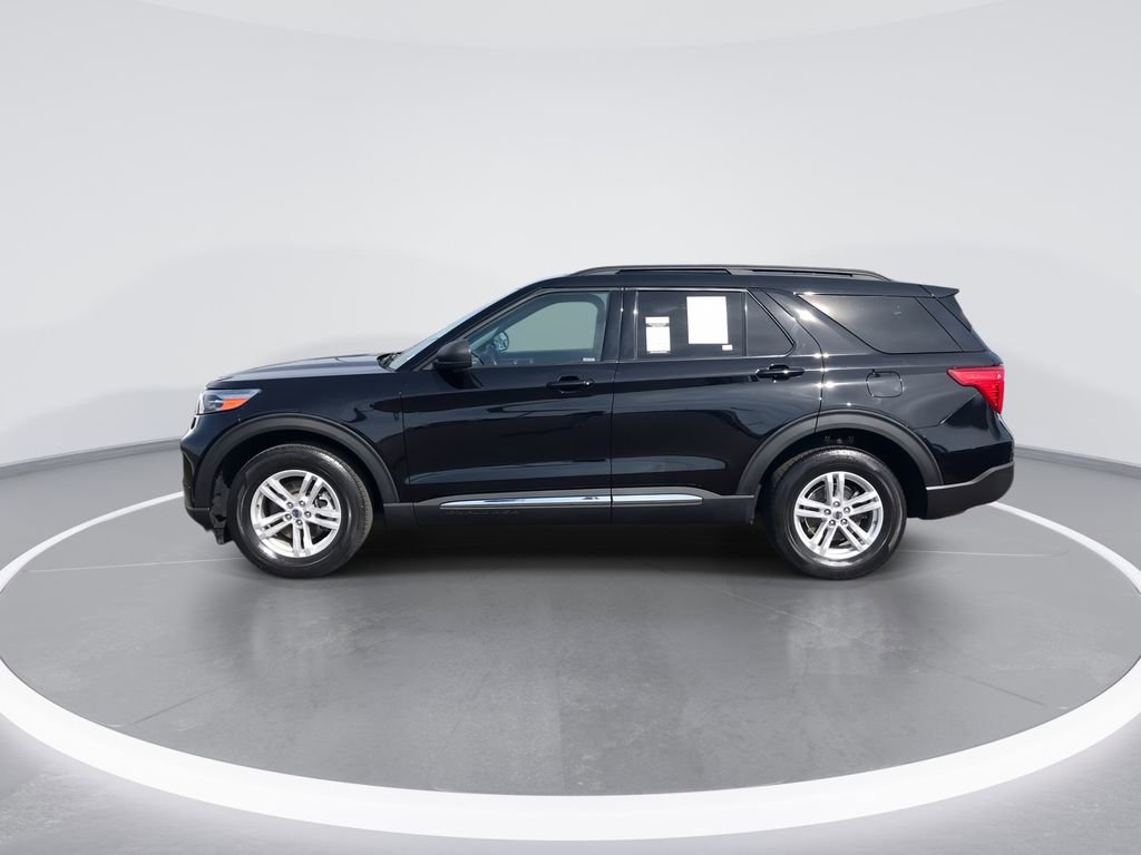 Used 2022 Ford Explorer XLT AWD/4WD image 5