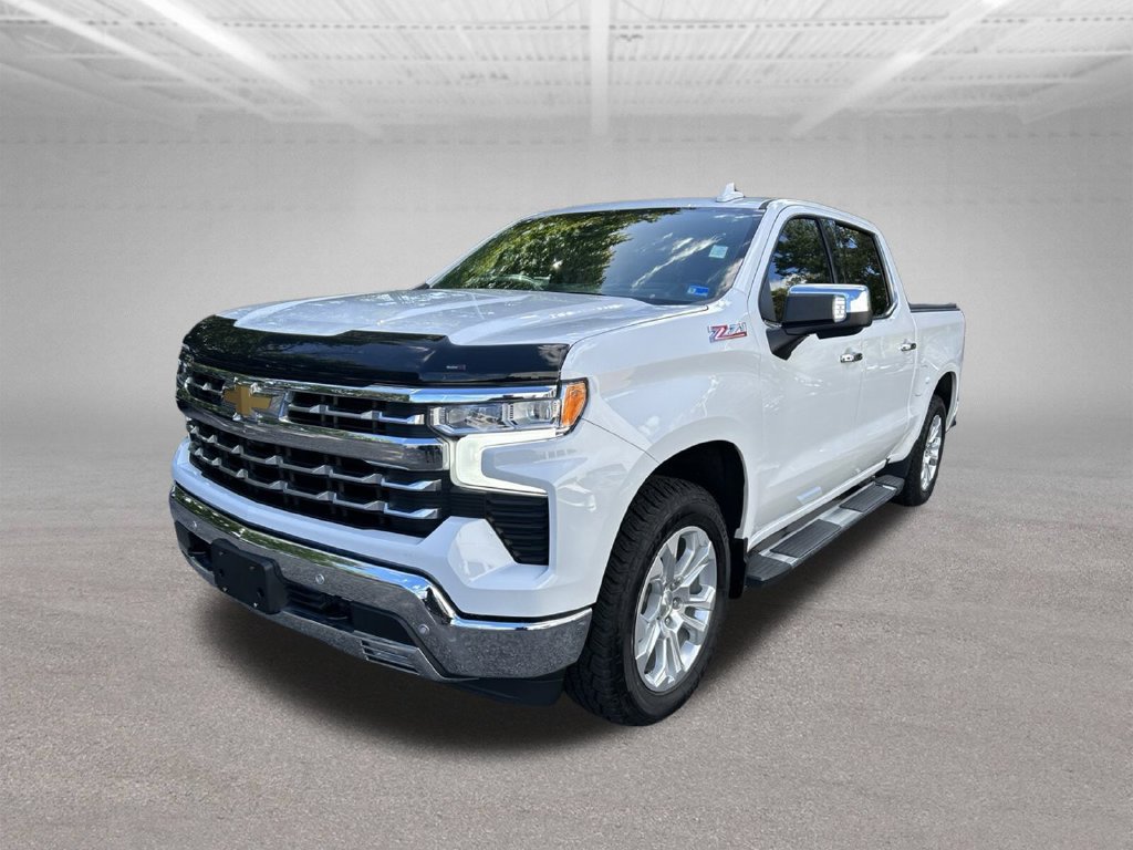 Used 2024 Chevrolet Silverado 1500 LTZ w/ Technology Package AWD/4WD image 7