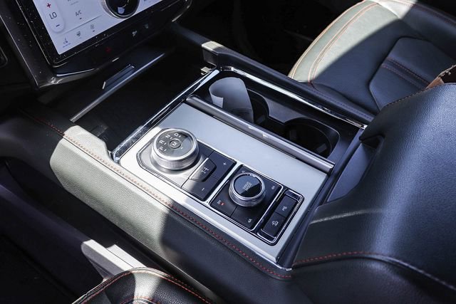 Used 2022 Ford Expedition Timberline AWD/4WD image 19