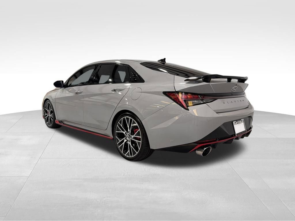 Used 2023 Hyundai Elantra N image 9