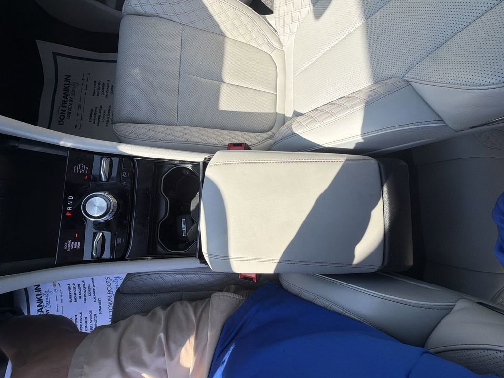 Used 2022 Jeep Grand Cherokee Summit w/ Advanced Protech Group IV image 21