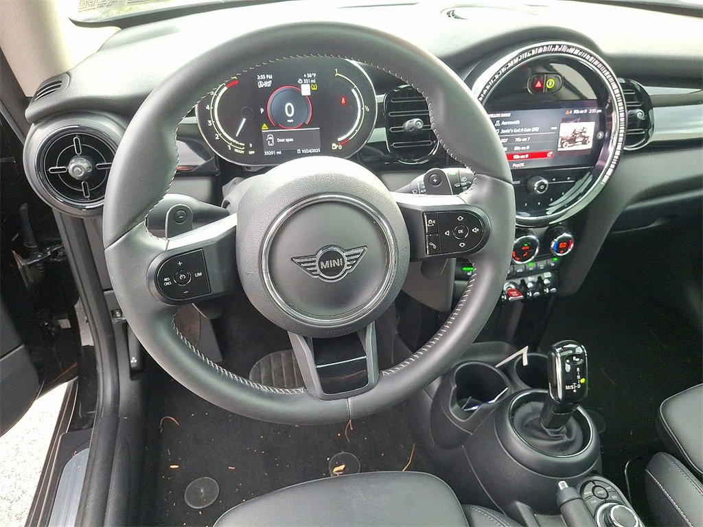 Used 2023 MINI Cooper S image 2