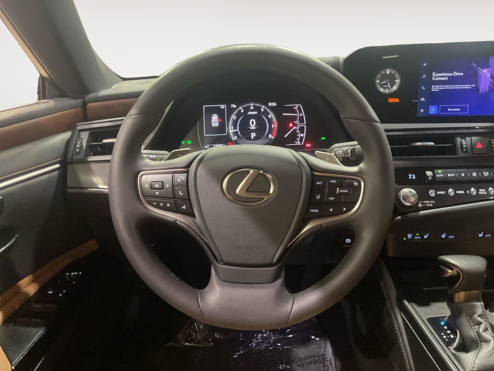 Used 2025 Lexus ES 350 w/ Premium Package FWD image 18