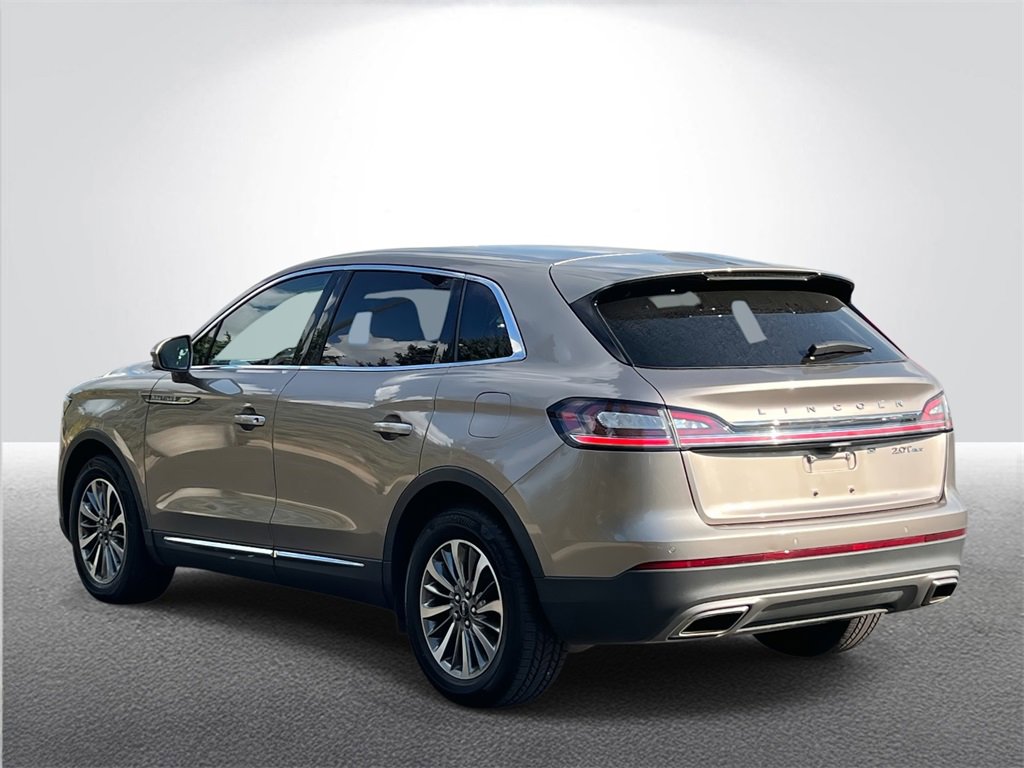 Used 2019 Lincoln Nautilus Select image 4