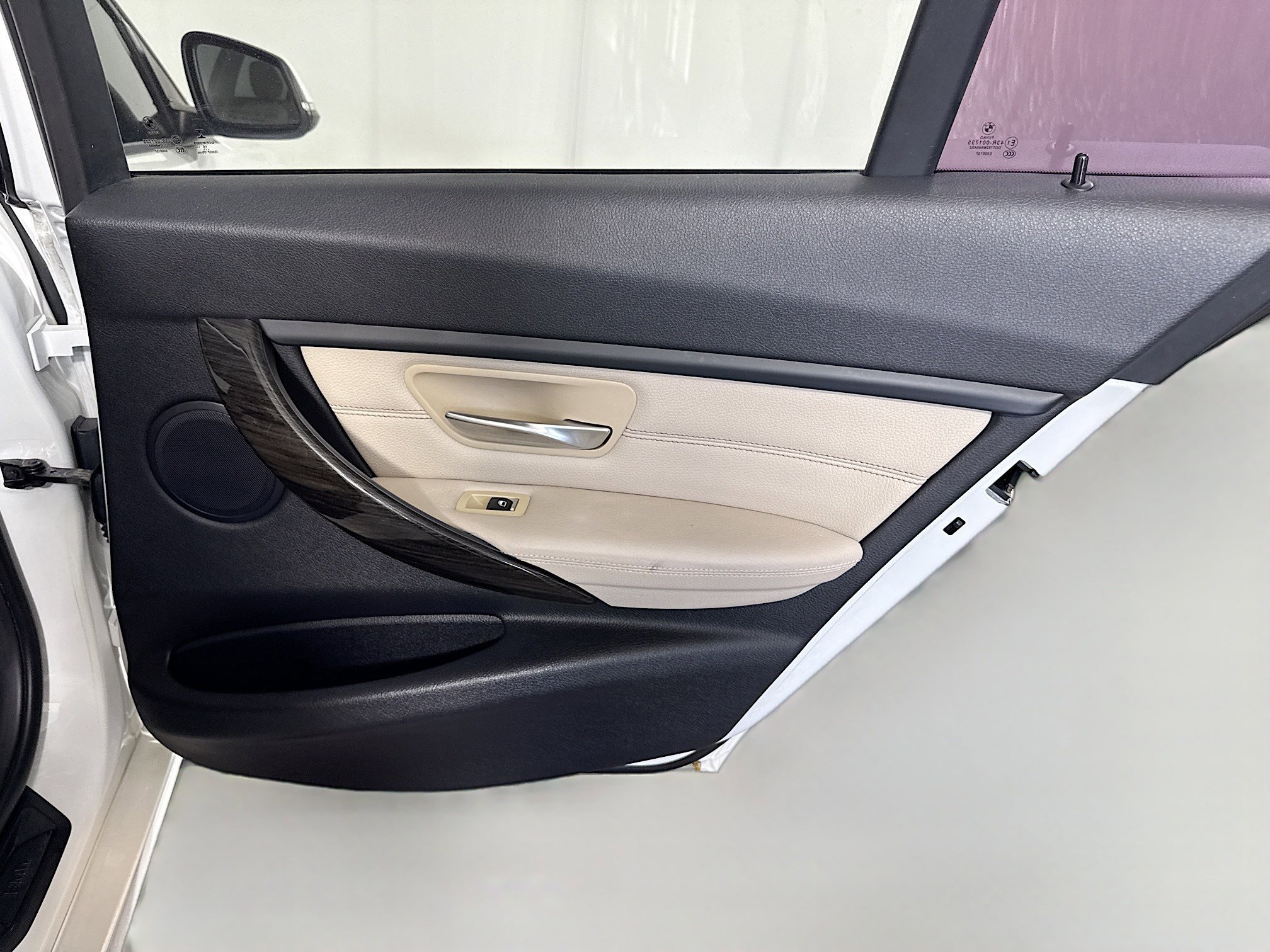 Used 2016 BMW 320i xDrive Sedan image 28