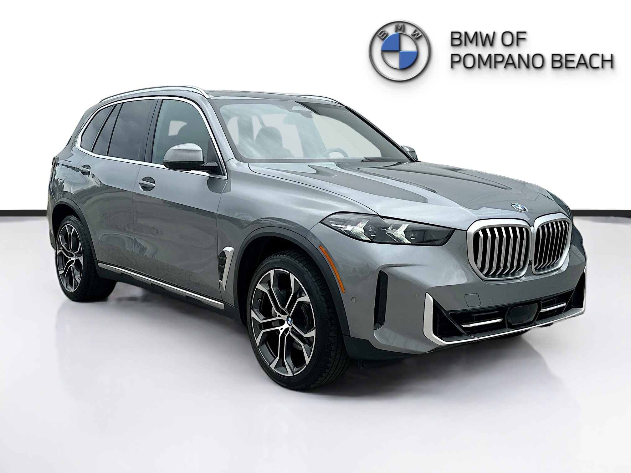 Used 2024 BMW X5 sDrive40i w/ Parking Assistance Package