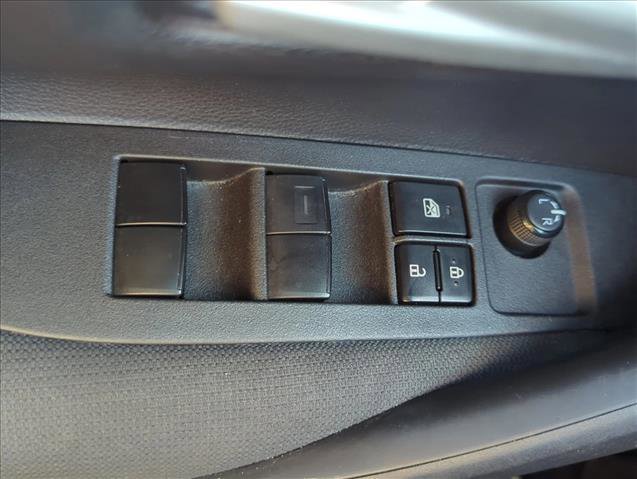 Used 2021 Toyota Corolla LE image 11
