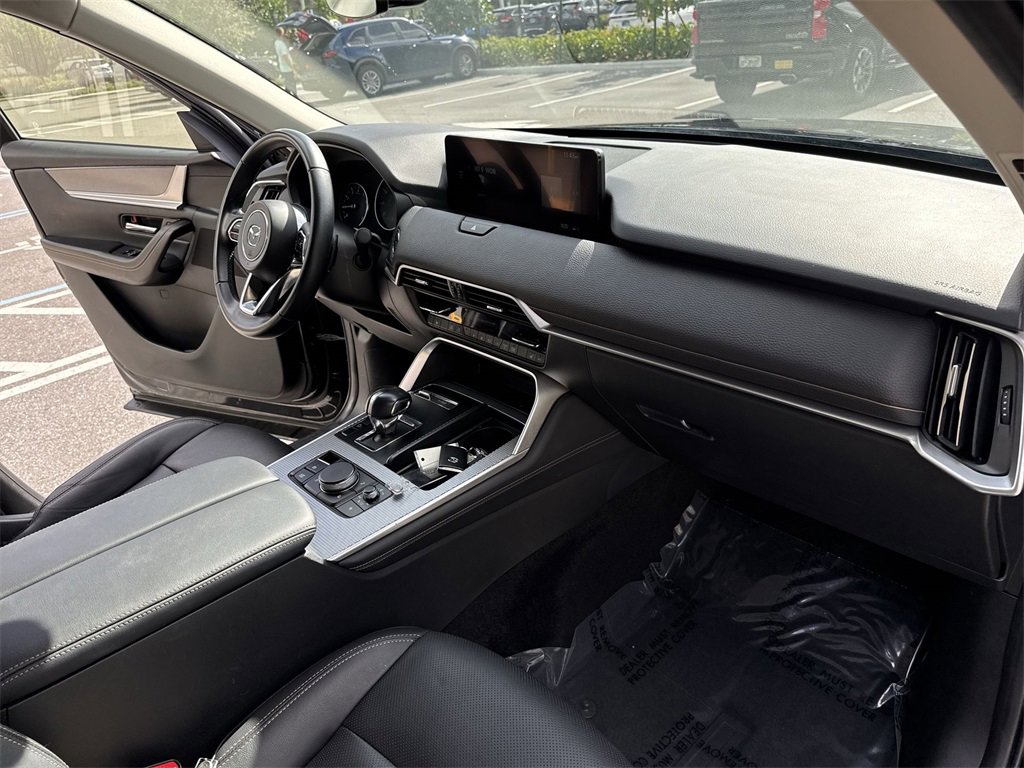Certified 2025 MAZDA CX-70 3.3 Turbo w/ Preferred Package image 33