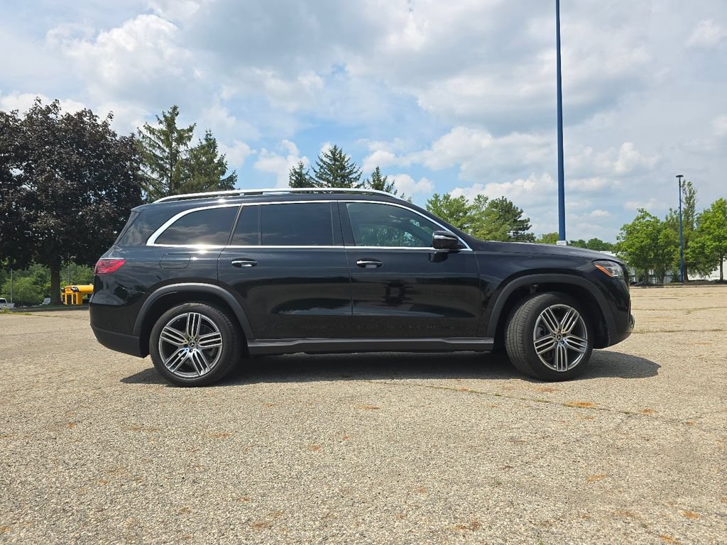 Certified 2024 Mercedes-Benz GLS 450 4MATIC image 18
