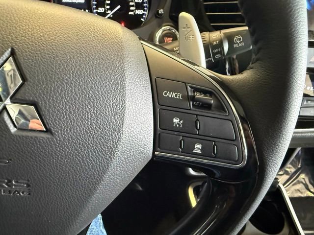 Used 2017 Mitsubishi Outlander GT image 16