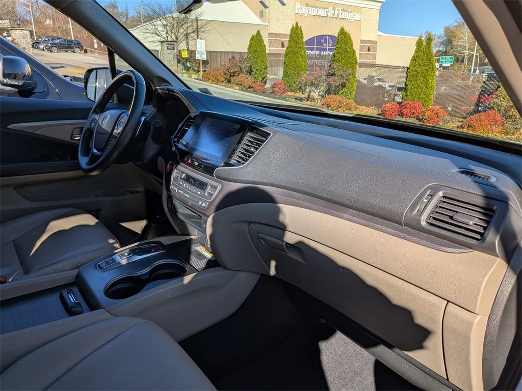 Used 2022 Honda Ridgeline RTL-E image 25