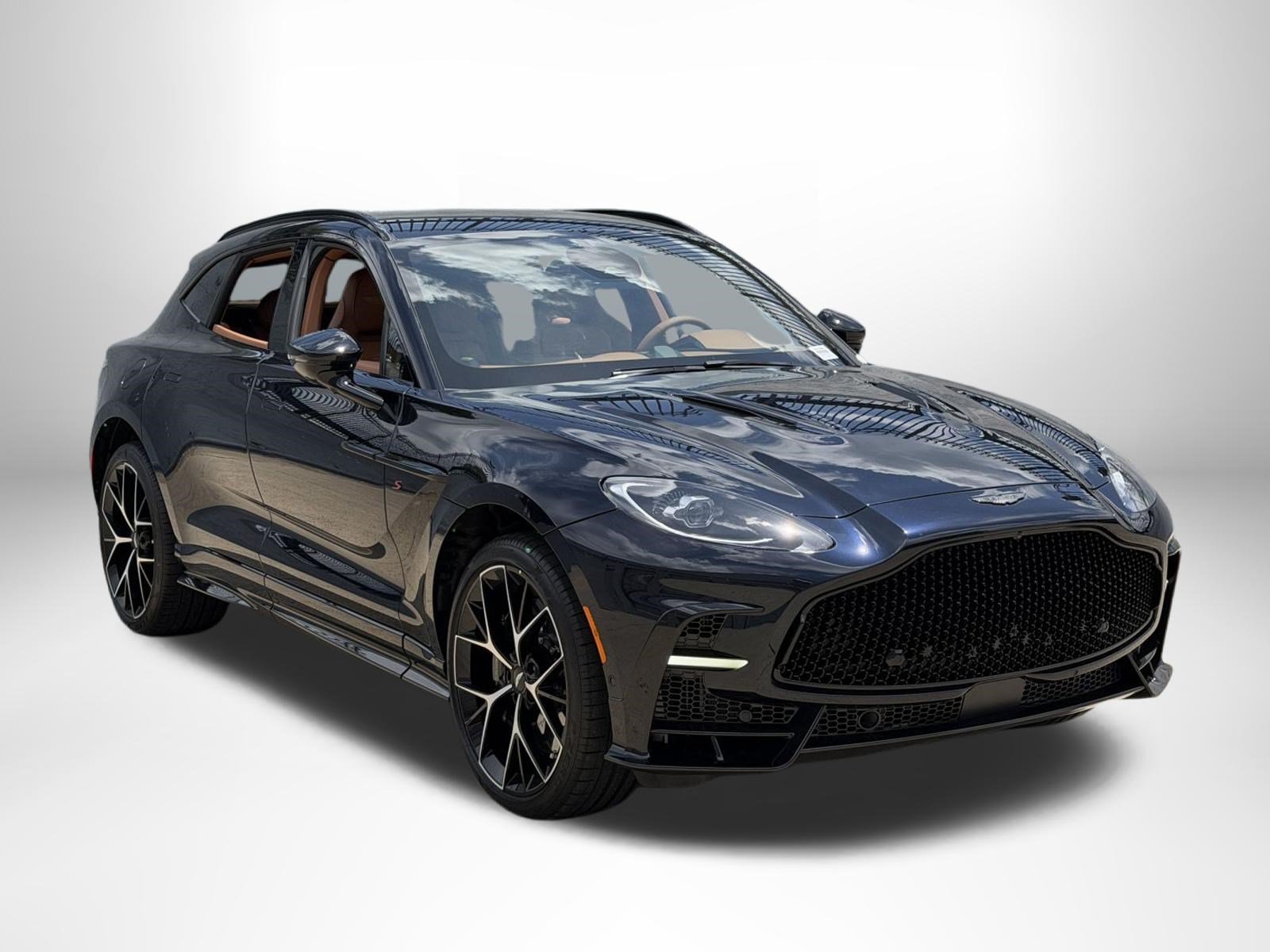 New 2026 Aston Martin DBX 707 AWD/4WD image 1