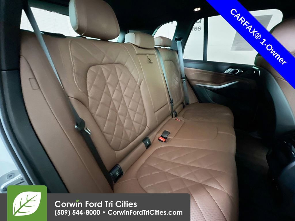 Used 2024 BMW X5 xDrive50e w/ Parking Assistance Package image 16