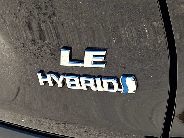 Used 2024 Toyota RAV4 LE AWD/4WD image 33