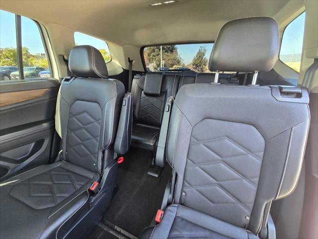 Used 2024 Volkswagen Atlas SE FWD image 18
