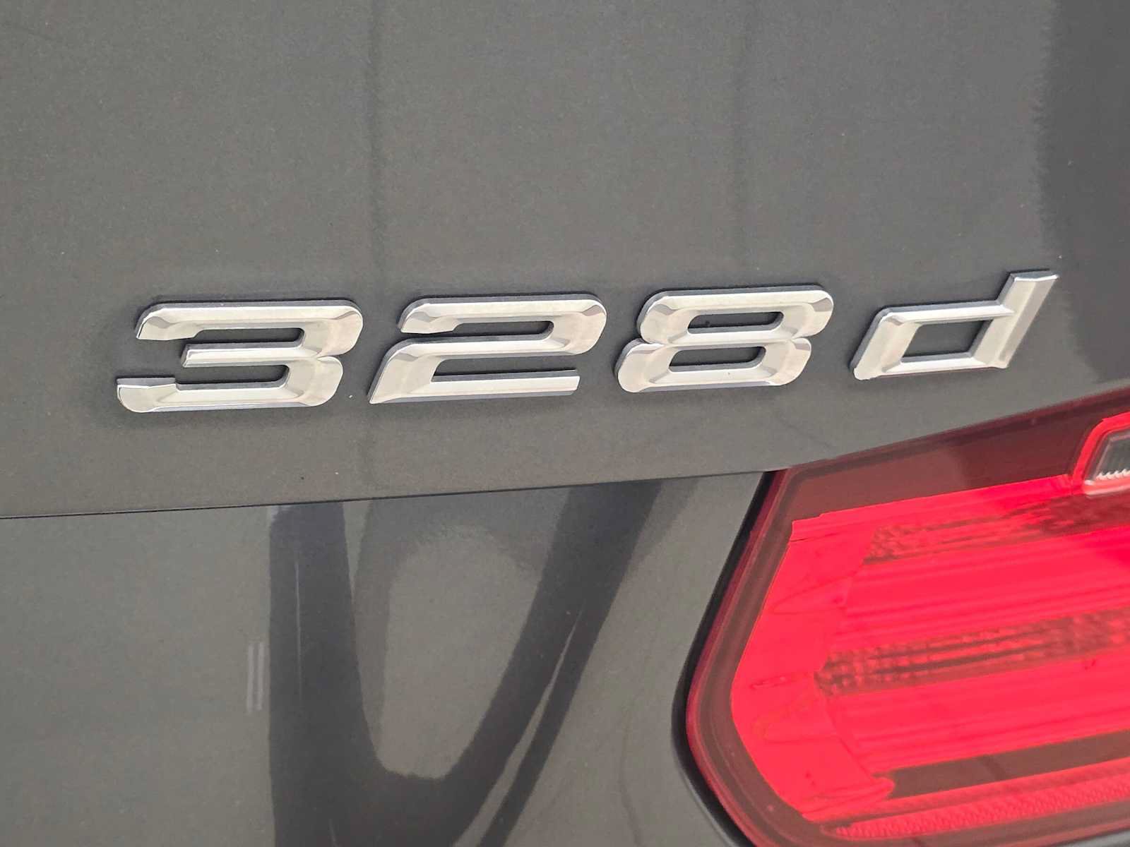 Used 2015 BMW 328d Sedan RWD image 7