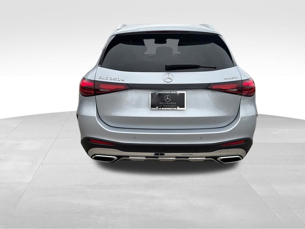Used 2025 Mercedes-Benz GLC 350e 4MATIC image 19
