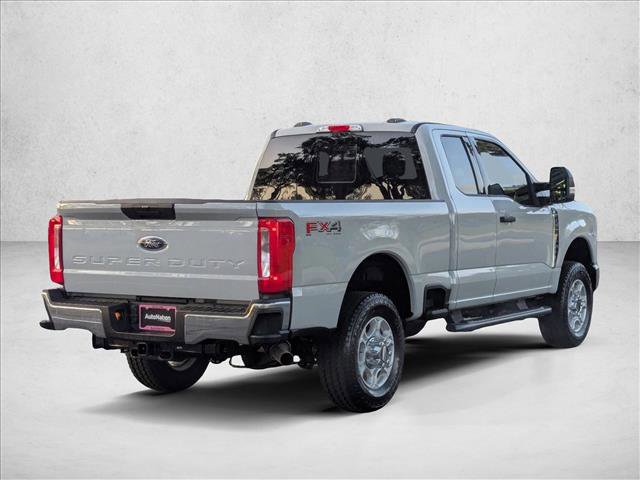 New 2026 Ford F350 XLT image 2