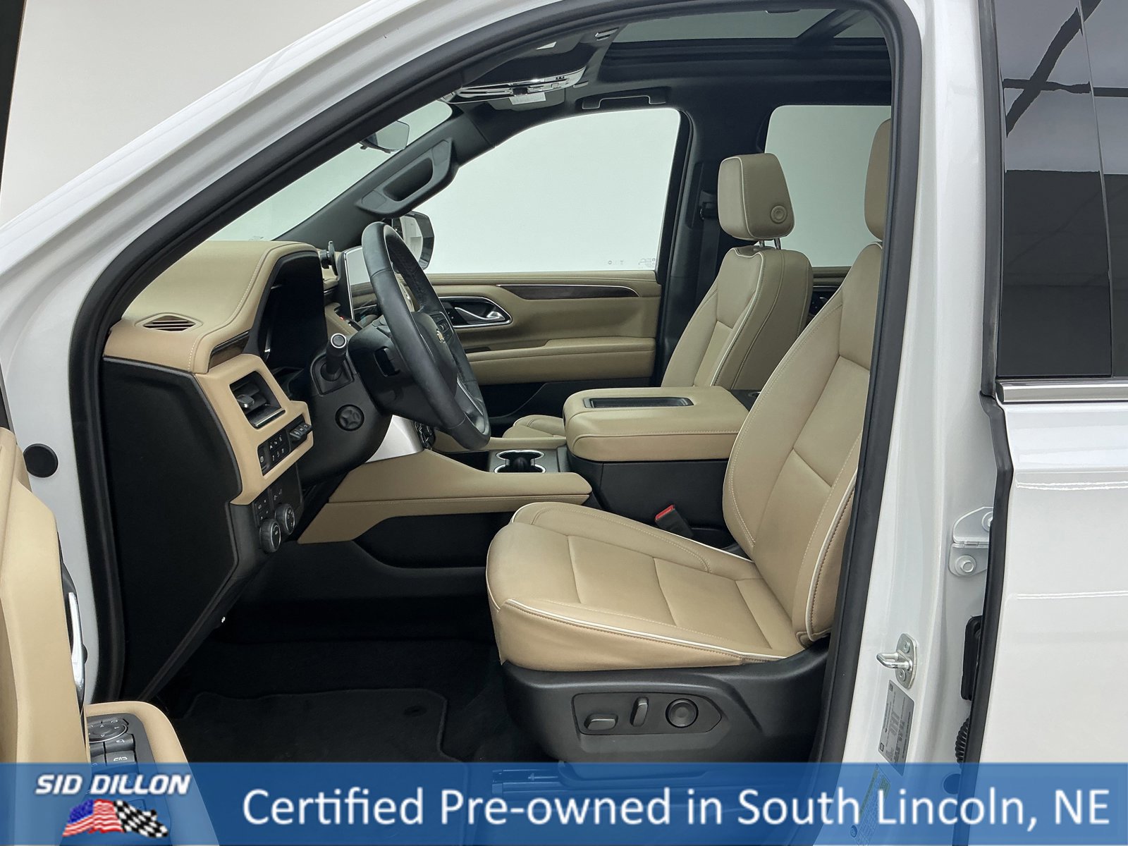 Used 2024 Chevrolet Tahoe Premier image 17