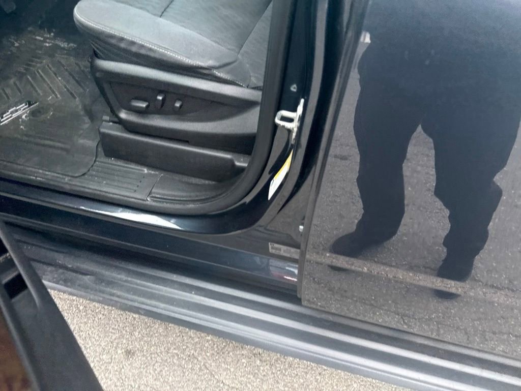 Used 2019 Chevrolet Tahoe LS AWD/4WD image 9