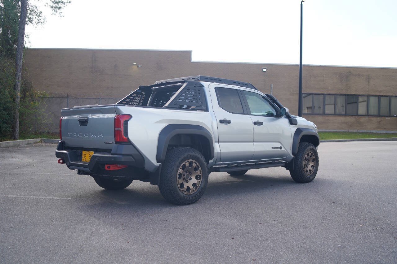 Used 2024 Toyota Tacoma 4x4 Double Cab Hybrid image 12