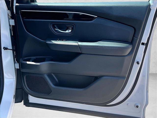 Used 2025 Honda Pilot EX-L image 18