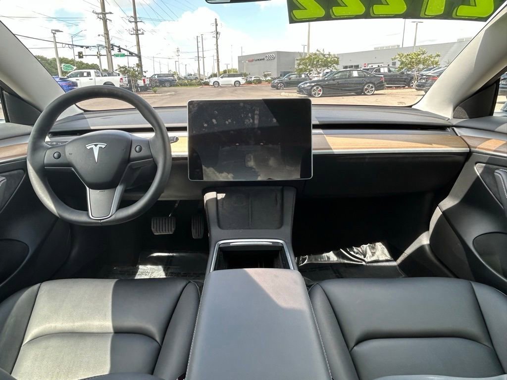 Used 2023 Tesla Model 3 Standard Range image 10