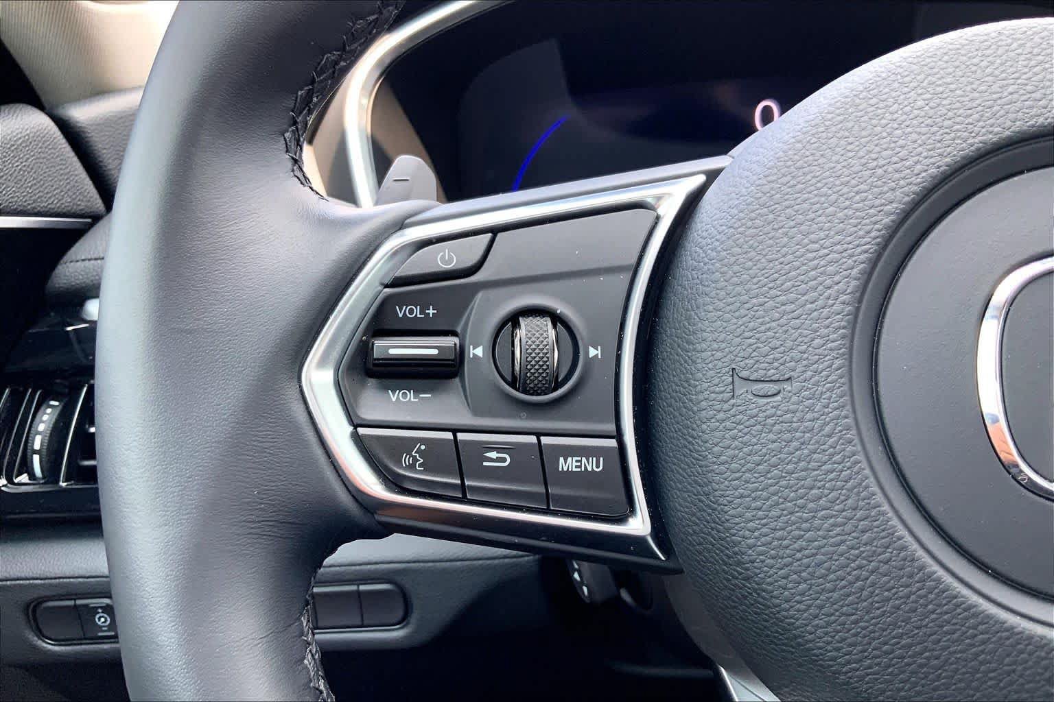 Used 2026 Acura MDX SH-AWD image 24
