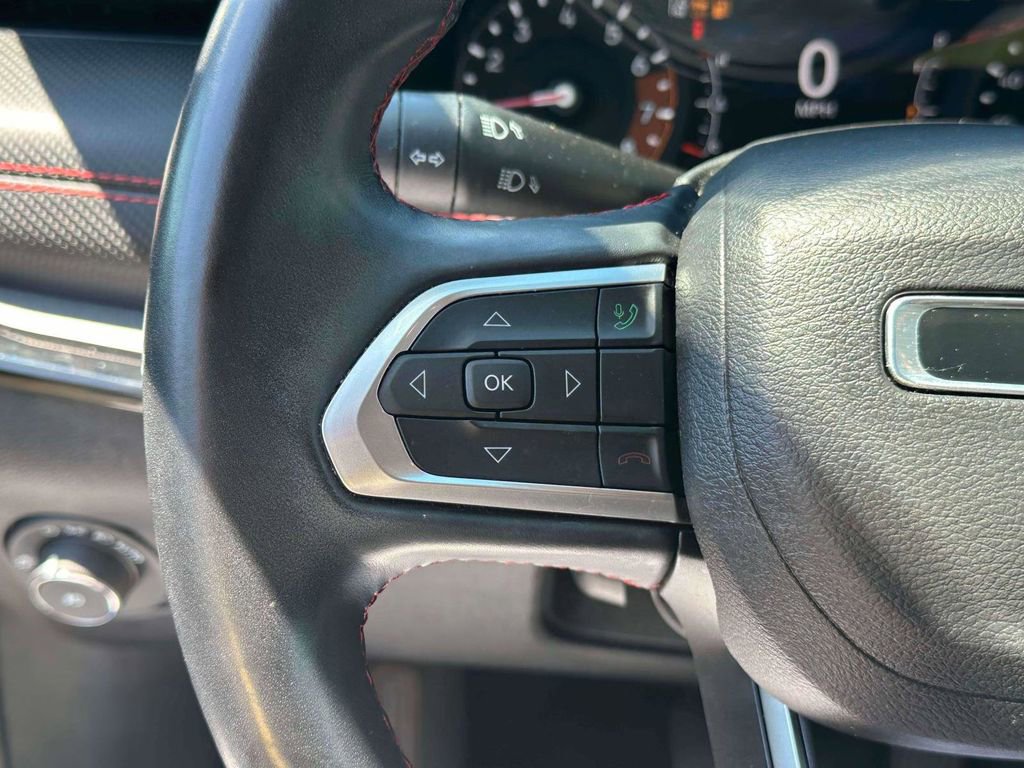 Used 2022 Jeep Compass Trailhawk w/ Trailhawk Convenience Group AWD/4WD image 20