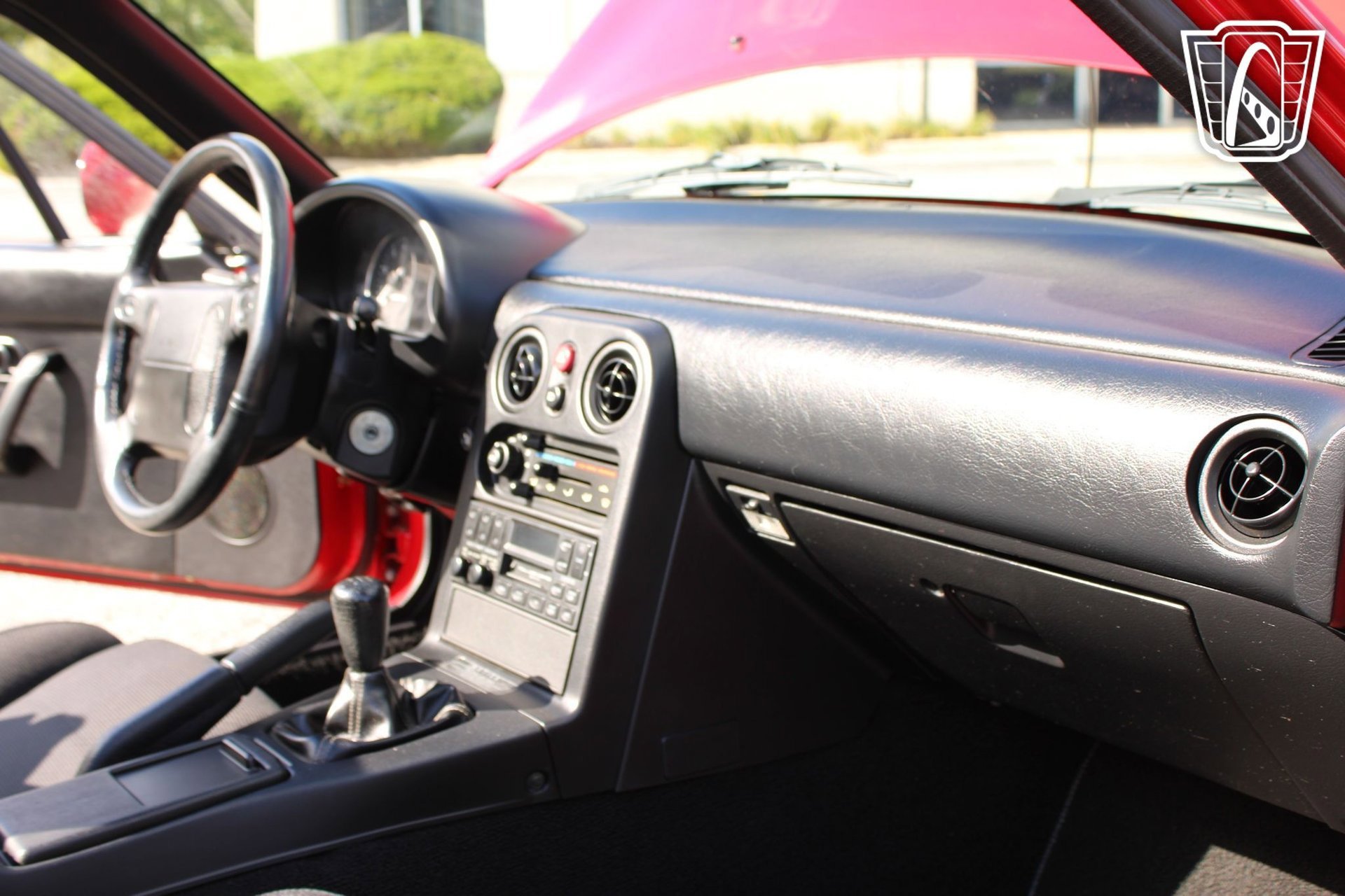 Used 1990 MAZDA MX-5 Miata image 2