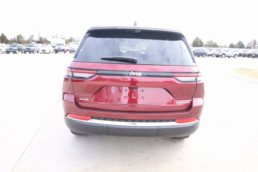 New 2025 Jeep Grand Cherokee Limited w/ Luxury Tech Group II AWD/4WD image 22