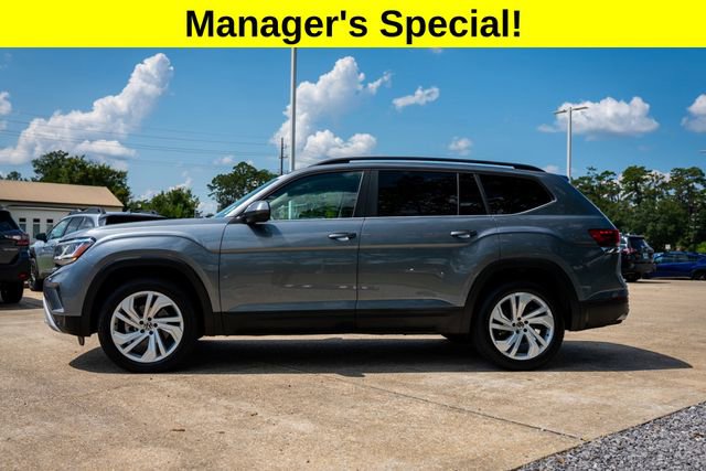 Used 2021 Volkswagen Atlas SE w/ Towing Package image 2