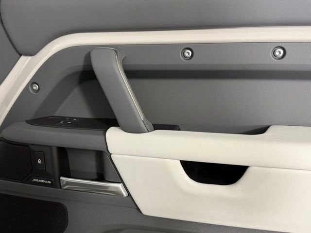 New 2026 Land Rover Defender 110 S AWD/4WD image 28