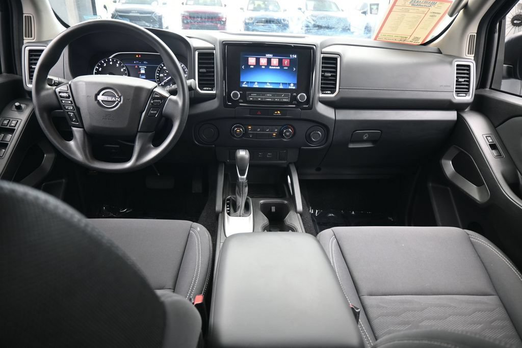 Used 2022 Nissan Frontier SV RWD image 37