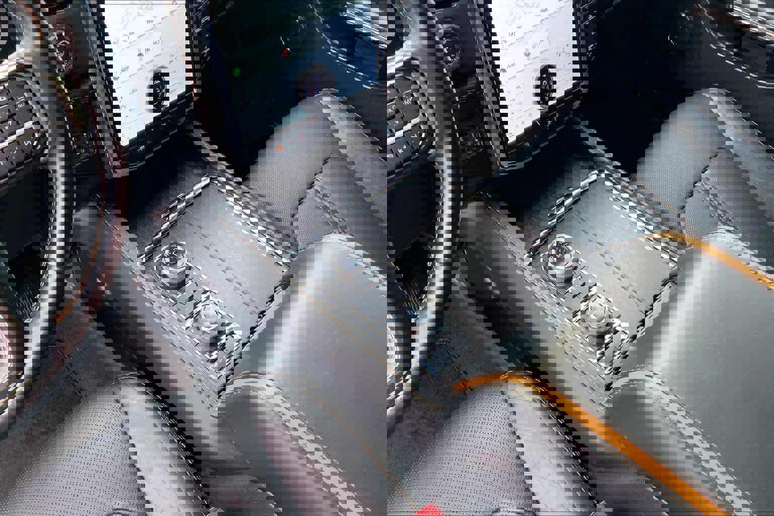 Used 2023 Ford Expedition Platinum AWD/4WD image 17