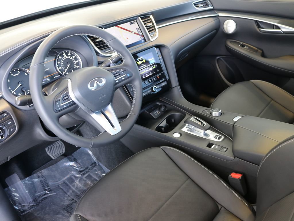 Certified 2025 INFINITI QX50 Sport image 20