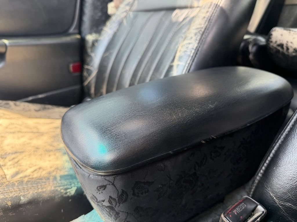 Used 1999 Chevrolet Malibu LS FWD image 16