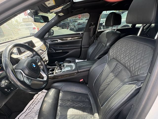 Used 2018 BMW 750i xDrive AWD/4WD image 15