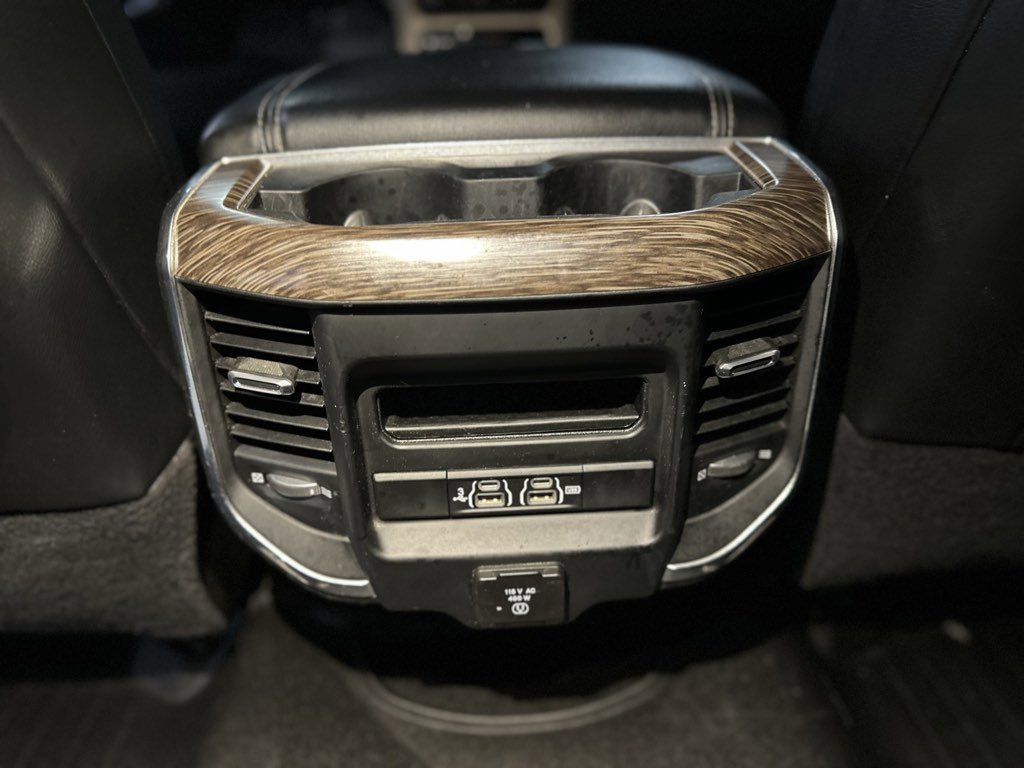Used 2019 RAM 3500 Laramie image 32