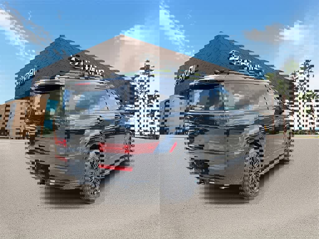 New 2025 Hyundai Santa Fe Calligraphy image 3