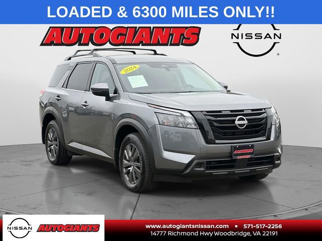 Used 2024 Nissan Pathfinder SV w/ Black Appearance Package image 1