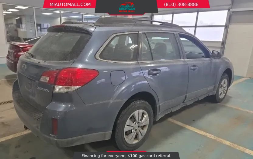 Used 2013 Subaru Outback 2.5i image 5