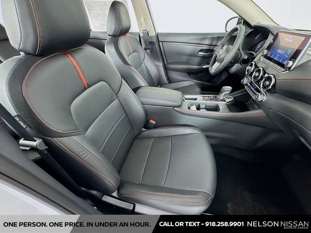 New 2025 Nissan Sentra SR w/ SR Premium Package image 28