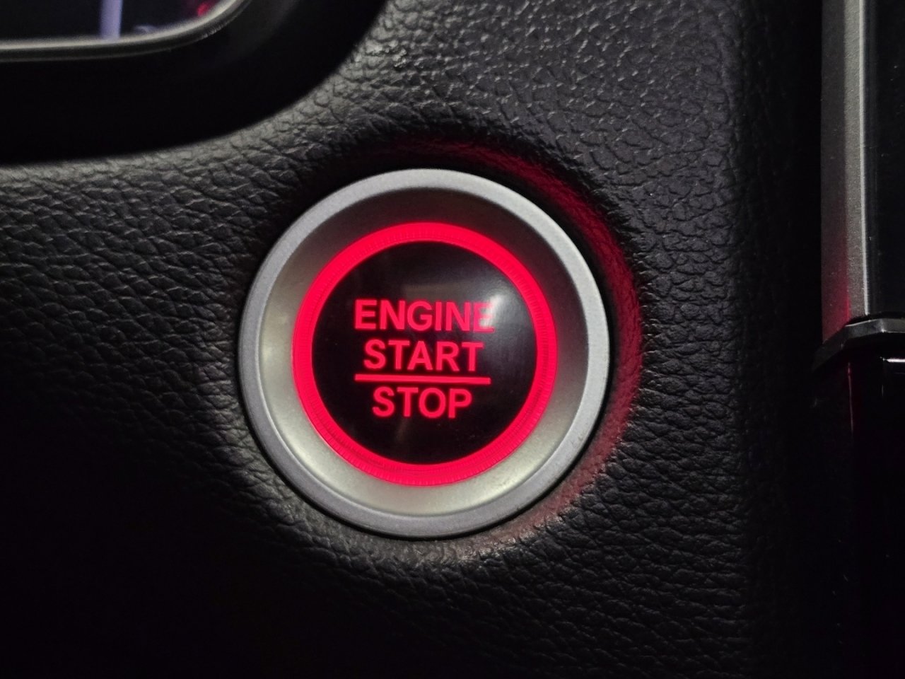 Used 2022 Honda CR-V EX-L image 31