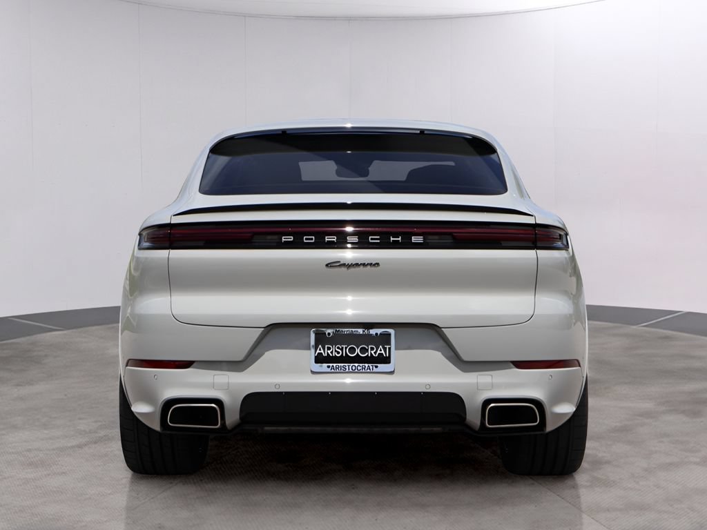 New 2026 Porsche Cayenne Coupe AWD/4WD image 7