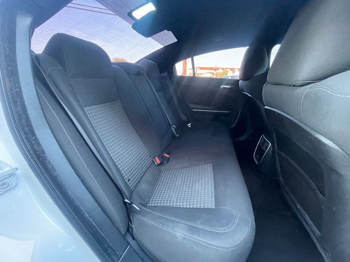 Used 2019 Dodge Charger R/T RWD image 14