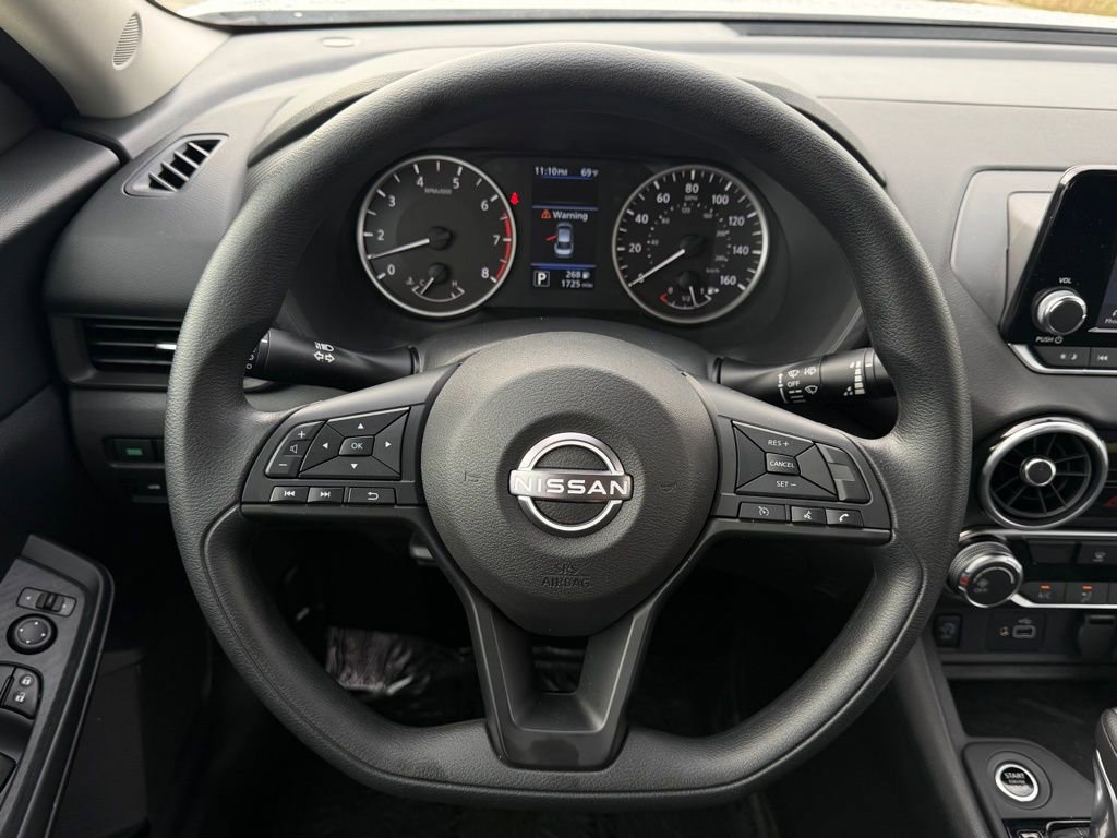Used 2025 Nissan Sentra S image 18