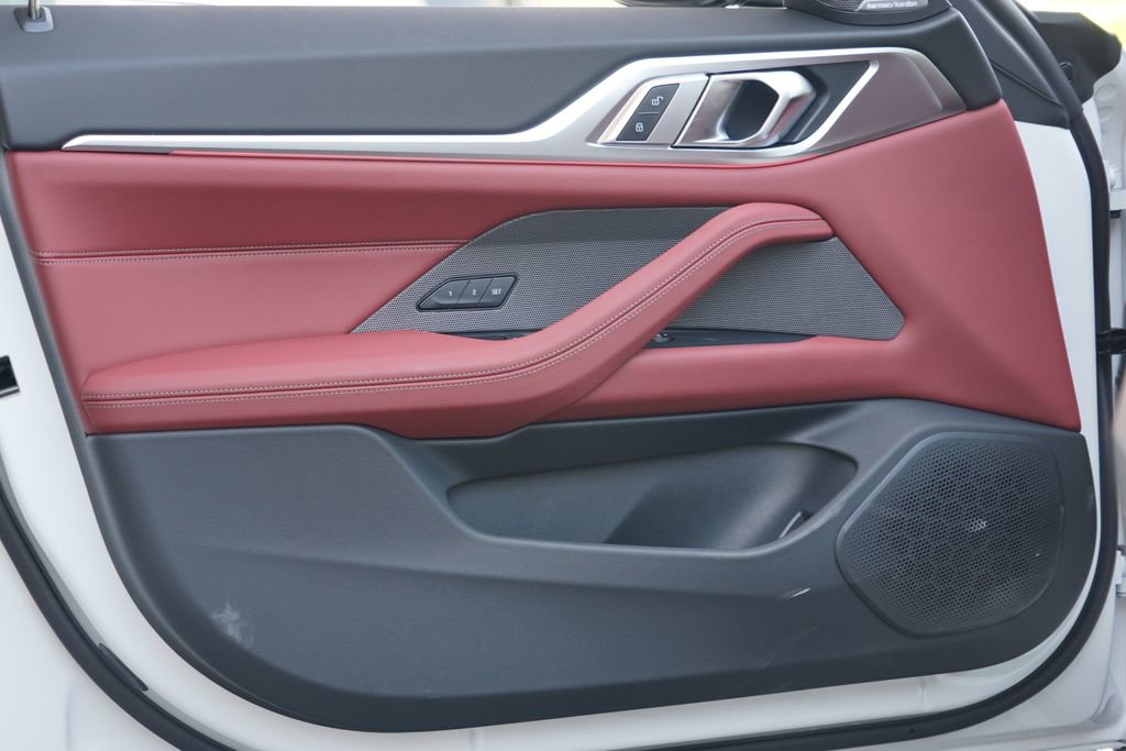 New 2026 BMW i4 eDrive40 w/ Premium Package RWD image 9