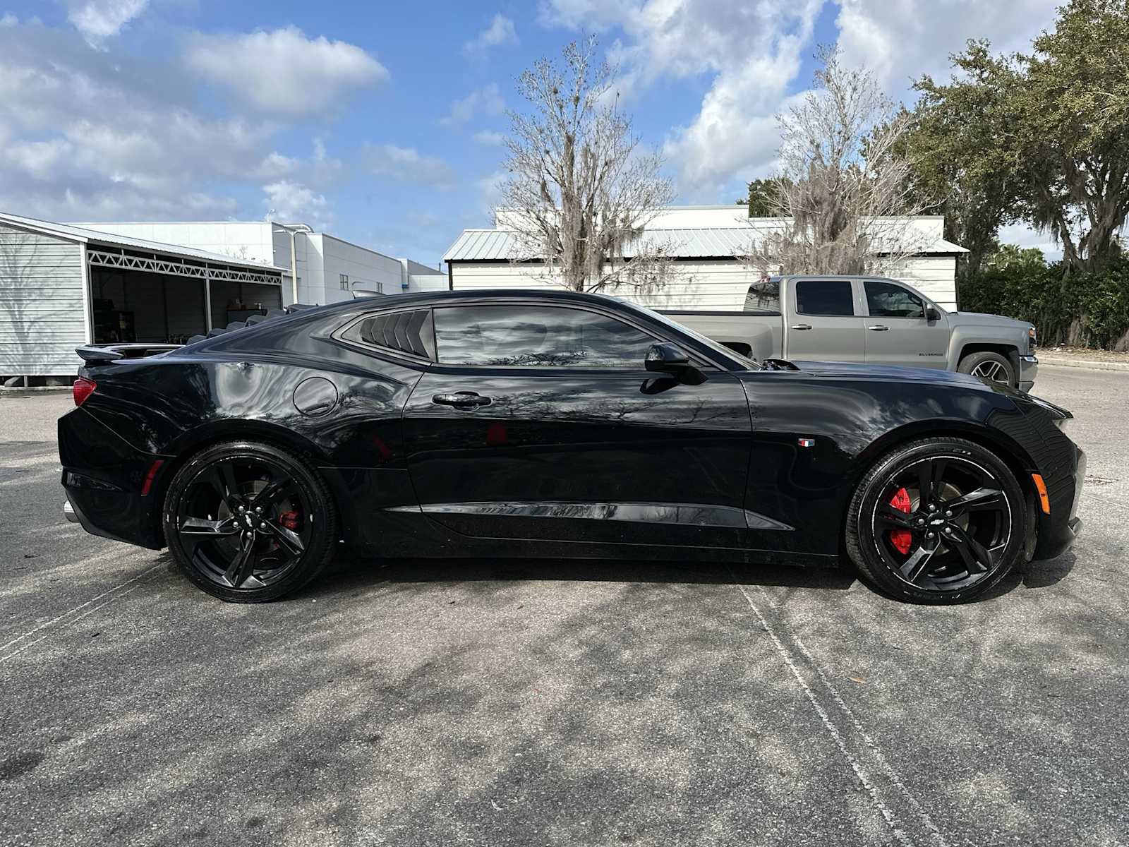 Used 2019 Chevrolet Camaro LT image 7